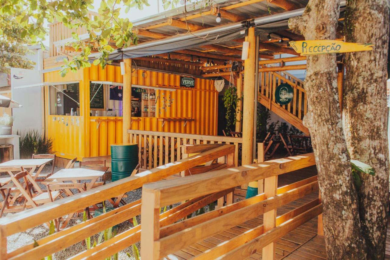 Babitonga Hostel - 100M Da Prainha Сан-Франсіску-ду-Сул Екстер'єр фото
