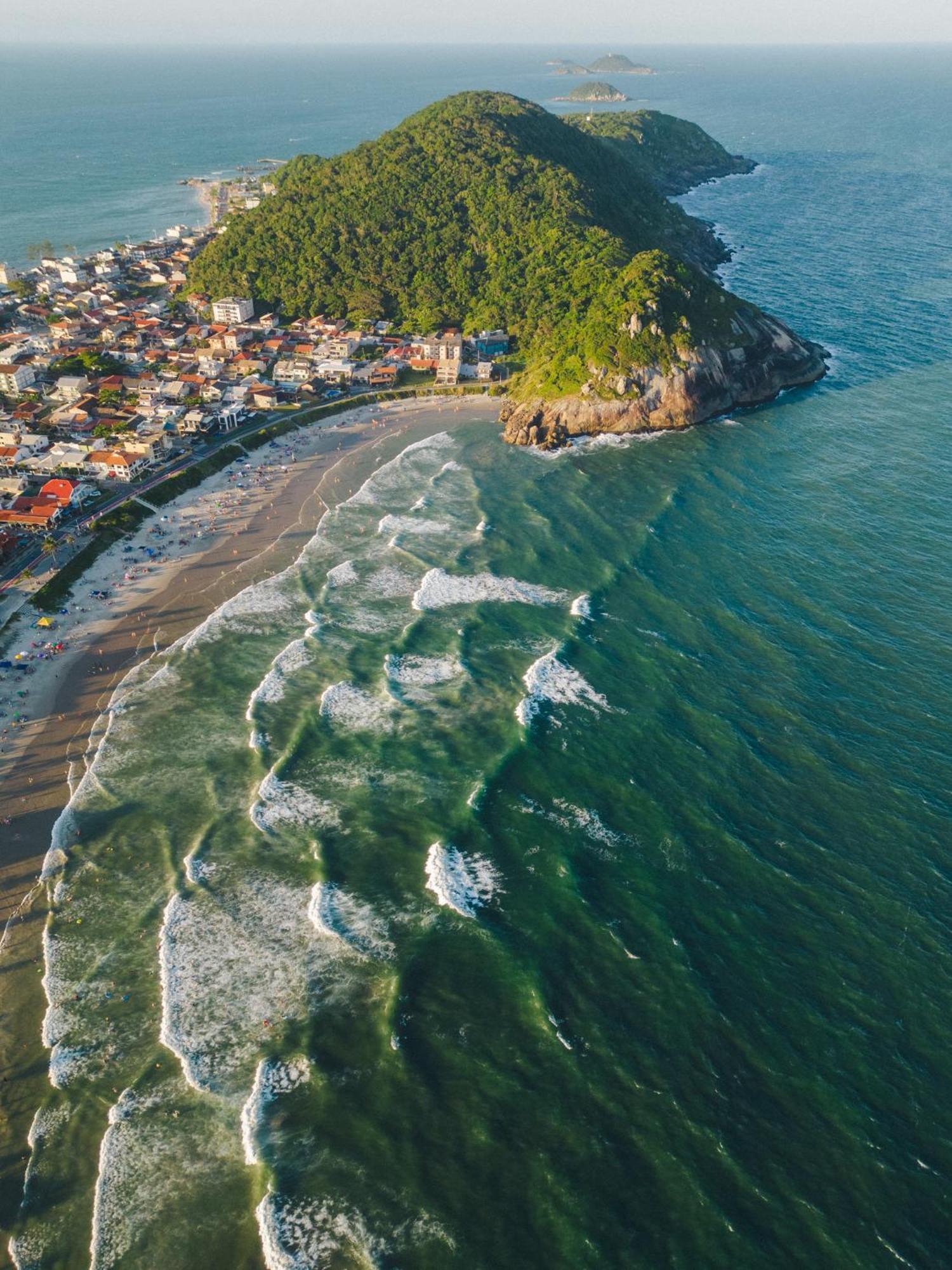 Babitonga Hostel - 100M Da Prainha Сан-Франсіску-ду-Сул Екстер'єр фото